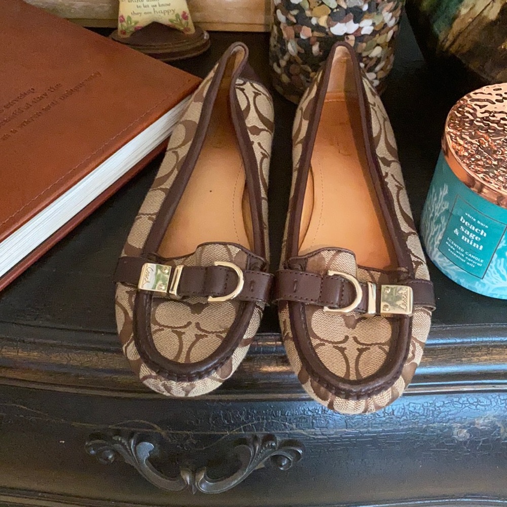 ✨ coach loafers✨